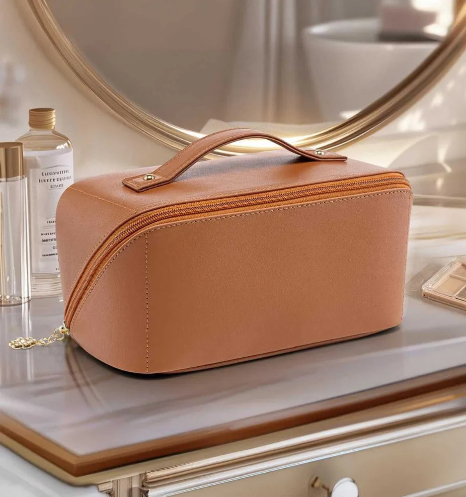 Allure 4-in-1 Glow Set - Makeup Bag & Accessories Combo