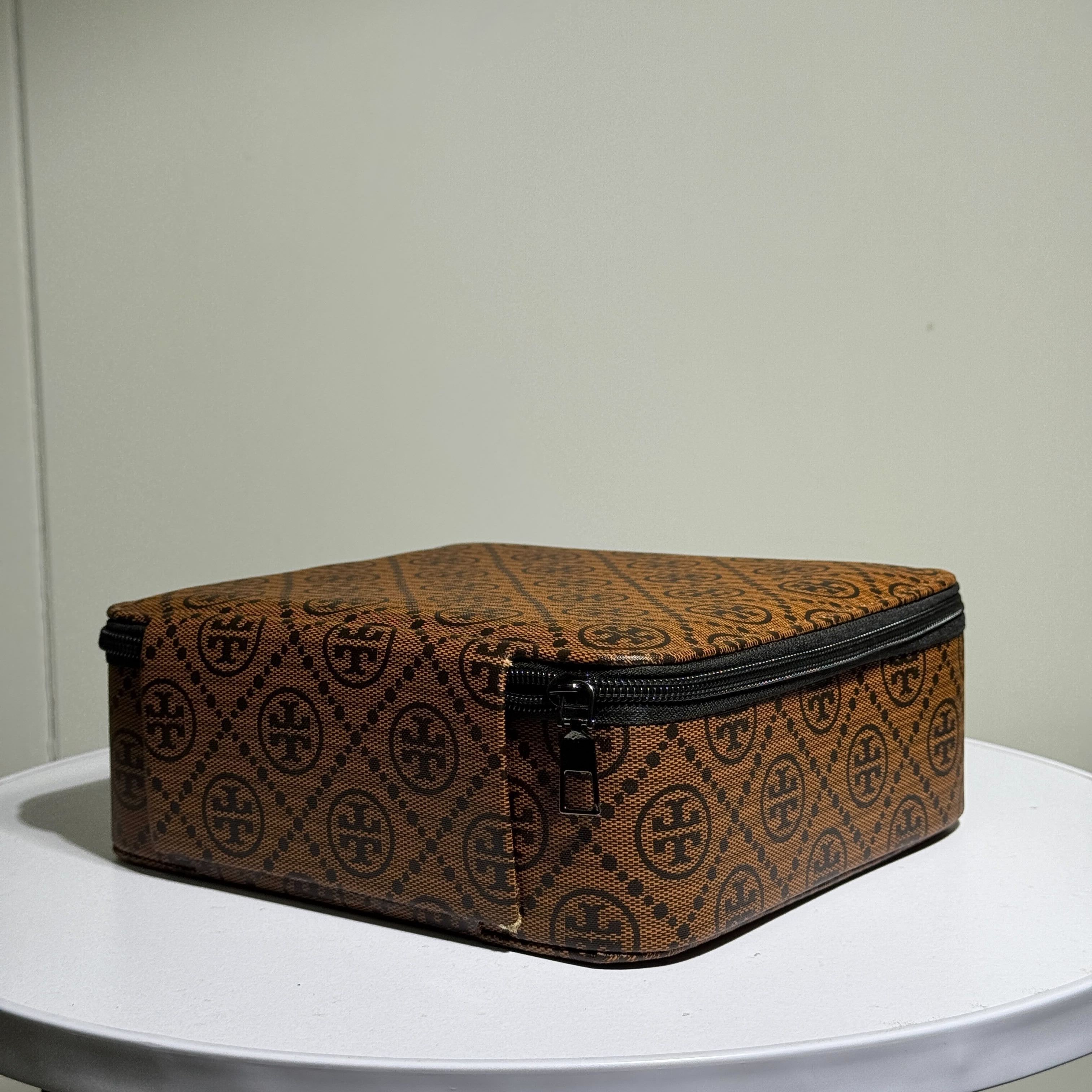 Premium Travel Cosmetic Organizer Bag