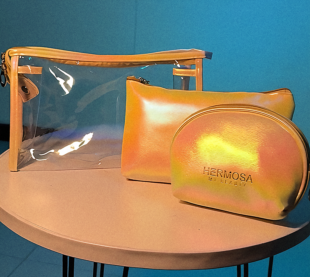 Hermosa 3-Piece Makeup Bag & Pouch Set – Clear Organizer with Holographic Pouches